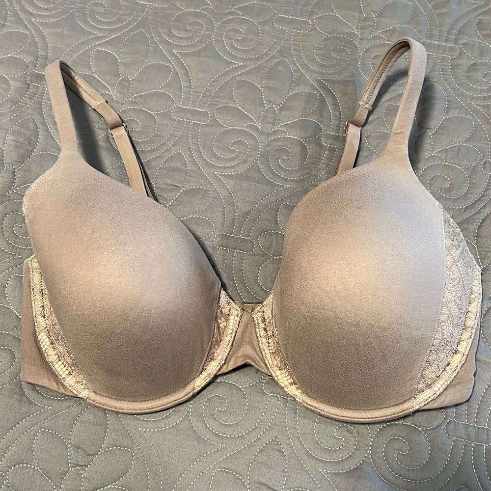 Victoria’s Secret Size 34DD